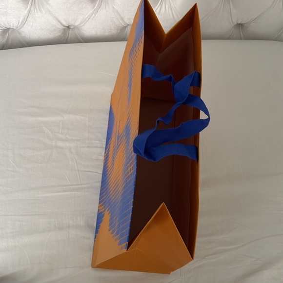 Louis Vuitton shopping bag - Picture 3 of 4